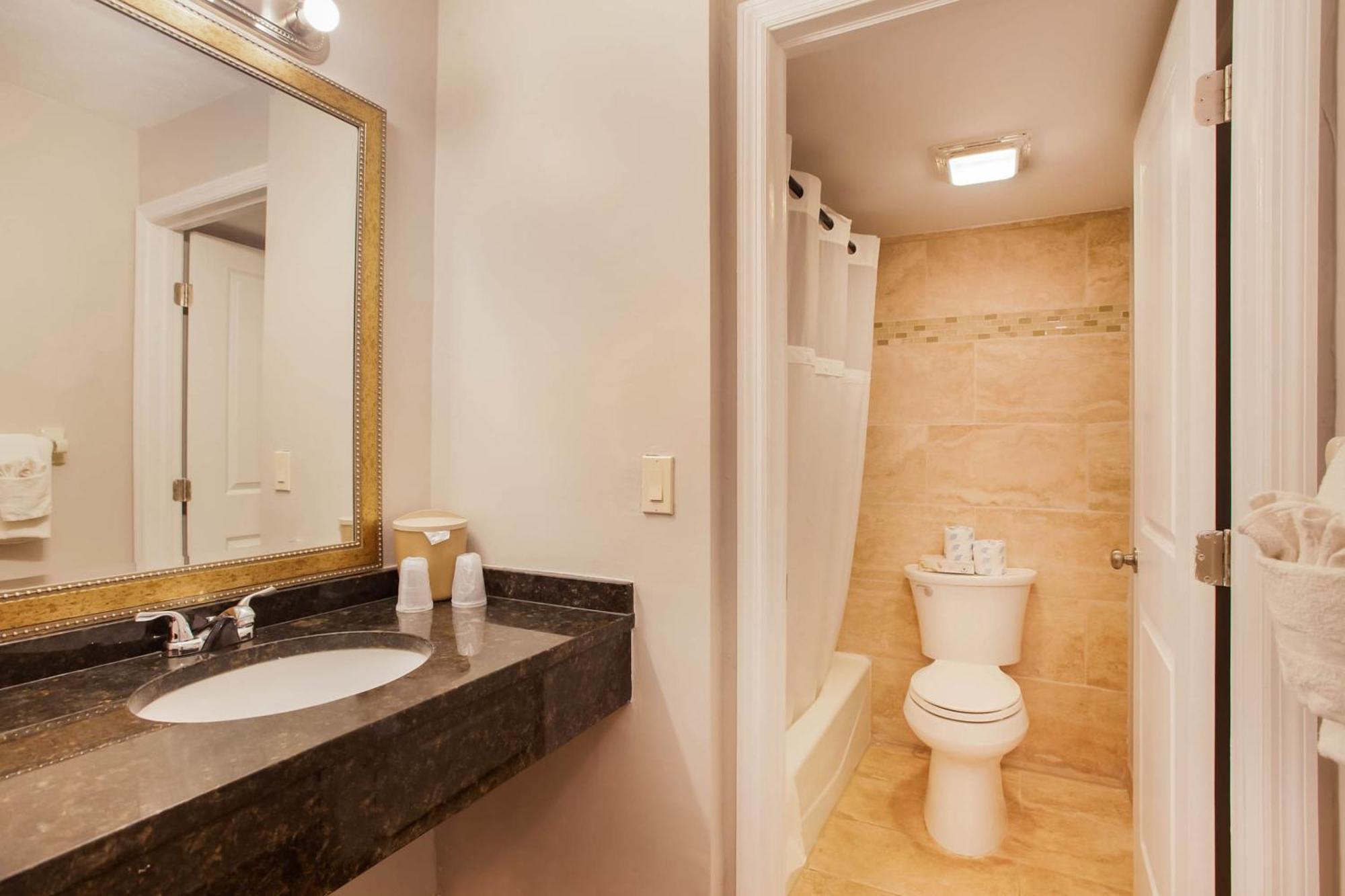 Oyo Waterfront Hotel- Cape Coral Fort Myers, Fl Экстерьер фото