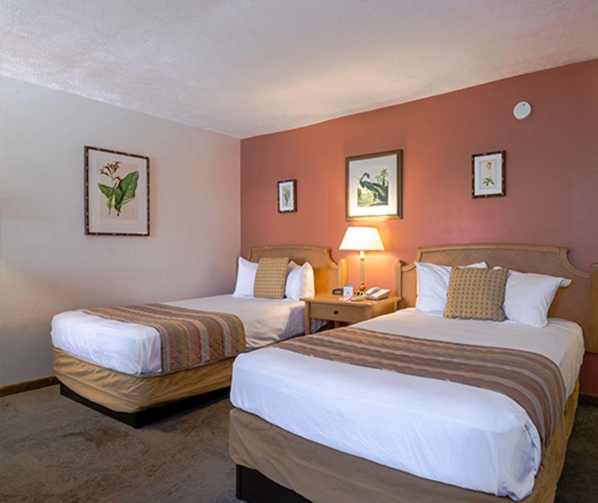 Oyo Waterfront Hotel- Cape Coral Fort Myers, Fl Экстерьер фото